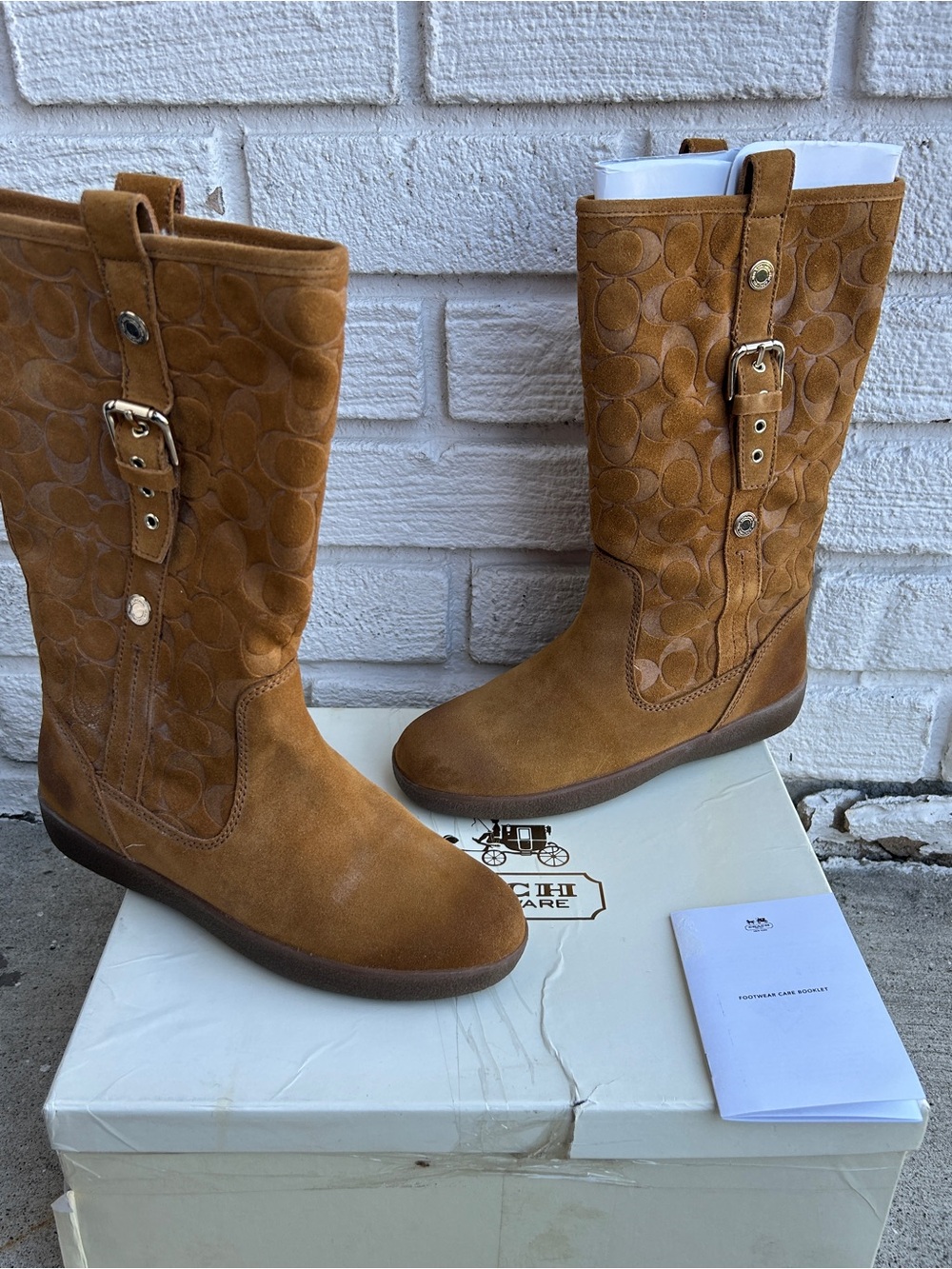 Coach Tulip Shearling Suede Boots Caramel Size 8 M Comes W/Box